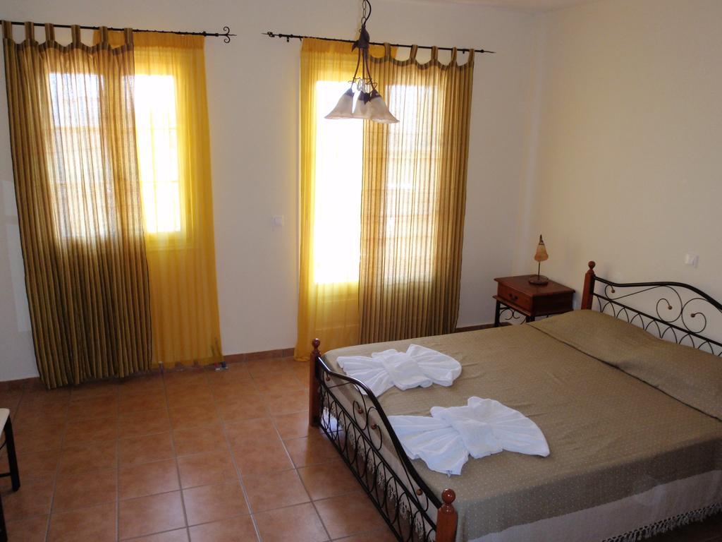 Afroksilia Apartment Katouna Exterior photo